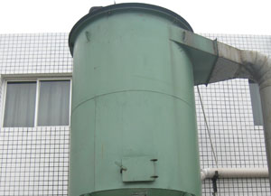 華聯(lián)瓷業(yè) 打磨車間用JH-125回轉(zhuǎn)反吹布袋除塵器